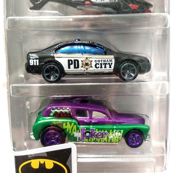 Hot Wheels 'Batman' 5 Car Collectible Set (#2) 1:64 Scale *NIB* - Picture 3 of 5